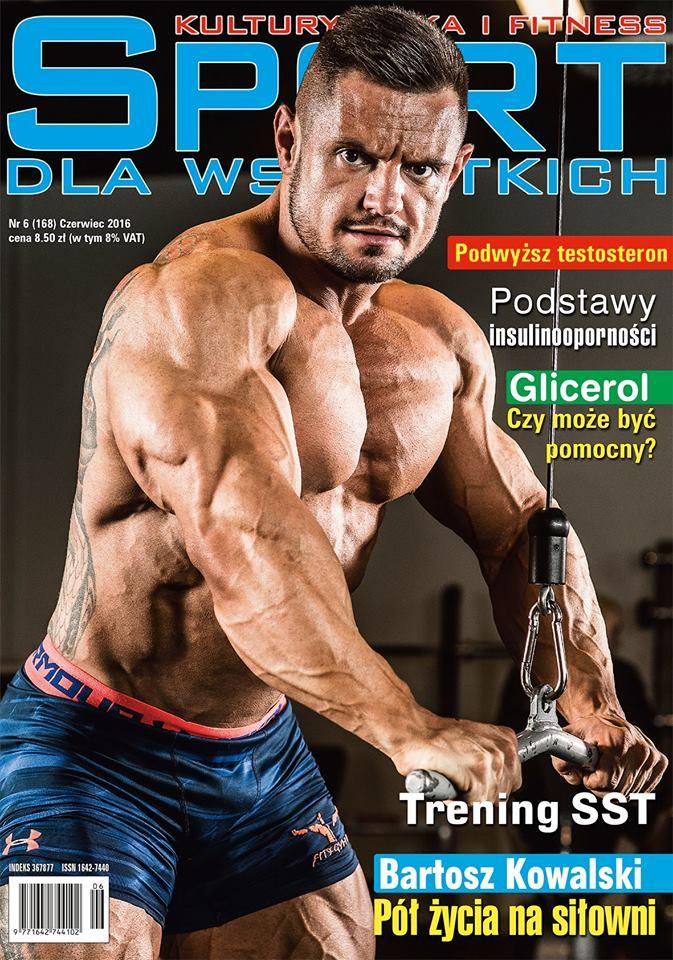 Bartosz Kowalski na okładce magazynu